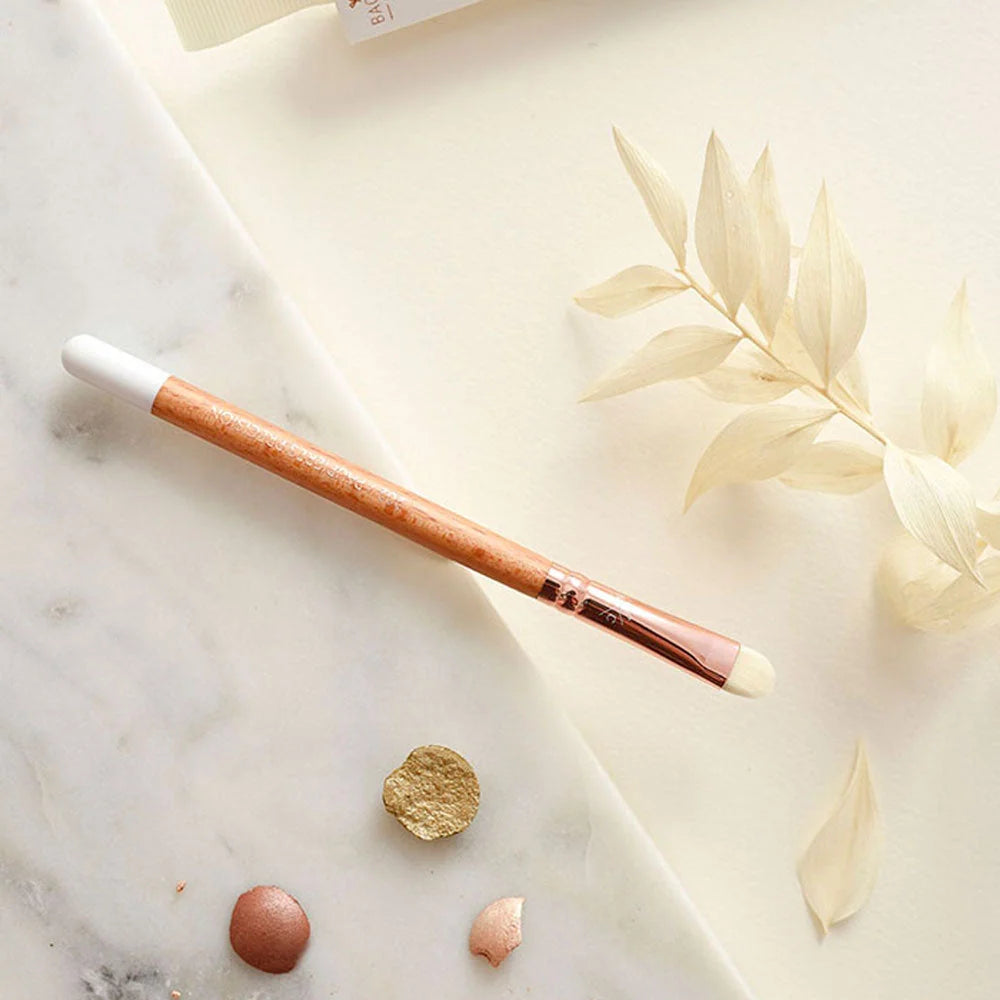 Precision Eyeshadow Brush