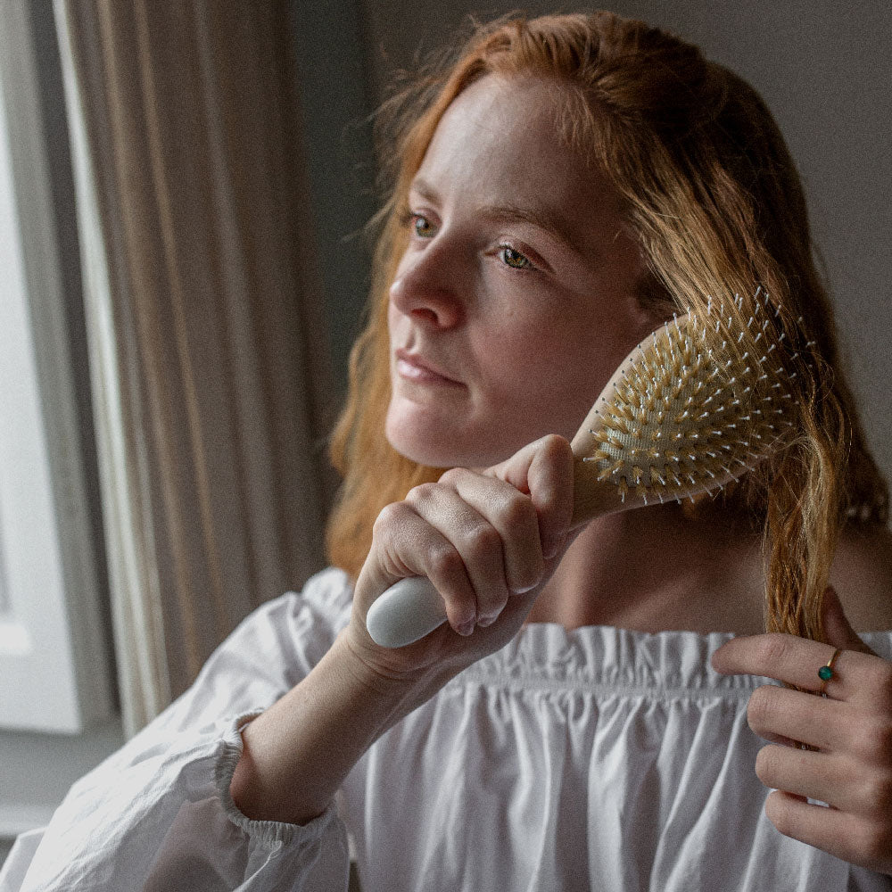 Best Brush for Fine Hair (Avoid Breakage & Add Volume)