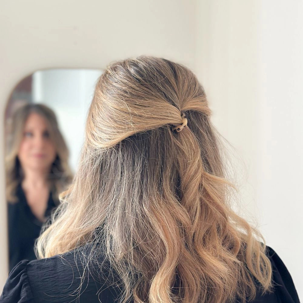 Round Tortoiseshell Hair Pin