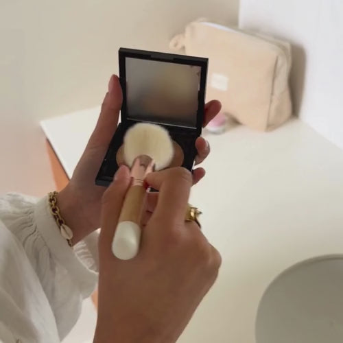 Angled Blush Brush